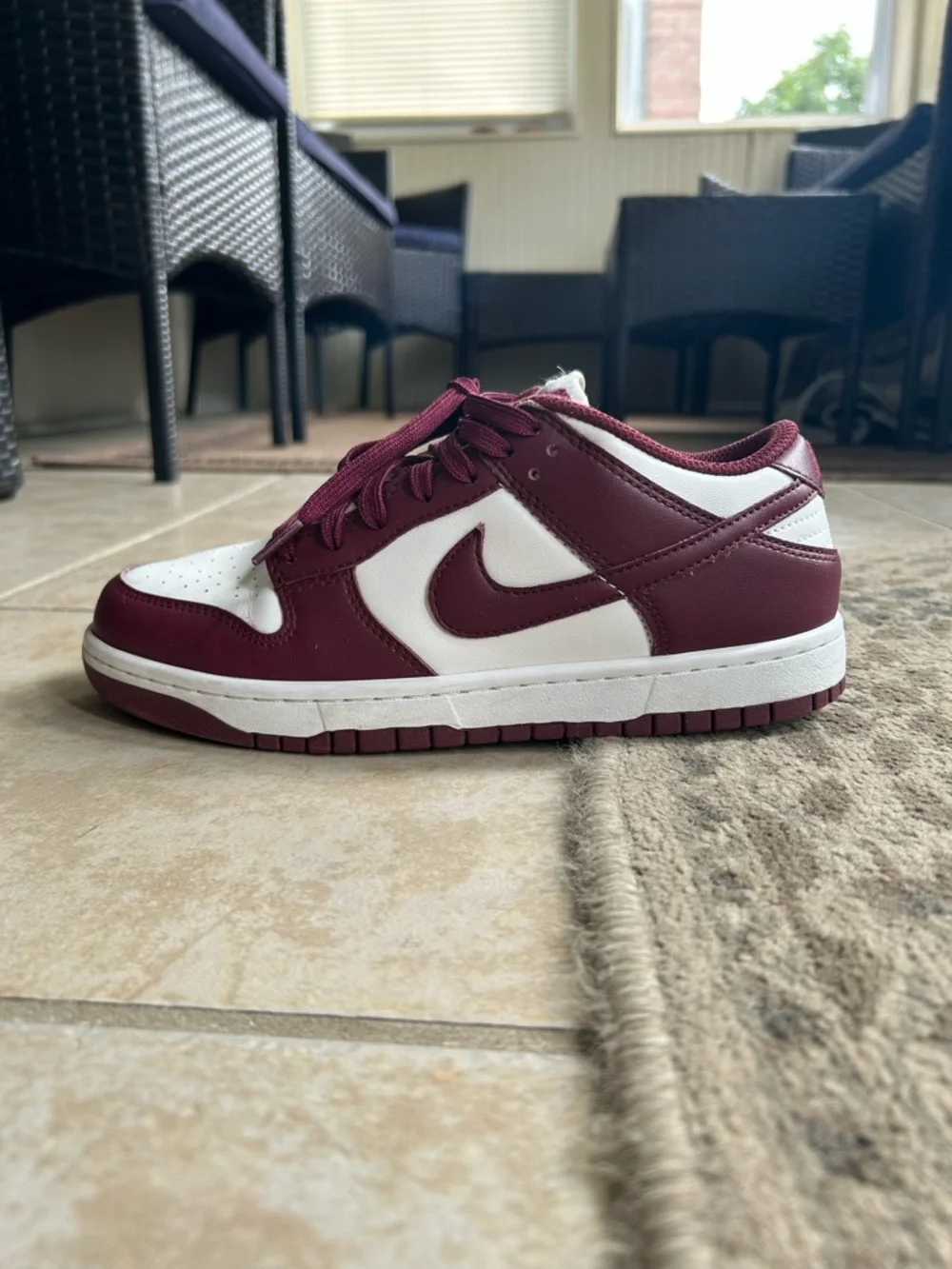 Nike Low-Top Sneakers - Maroon and White